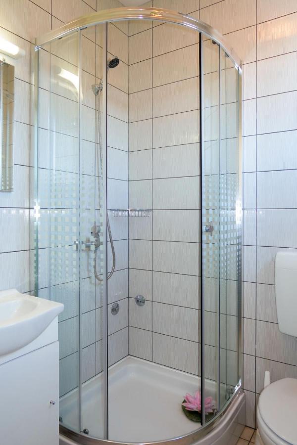 Apartment Rosic - Krk217 By Interhome Корнич Екстер'єр фото
